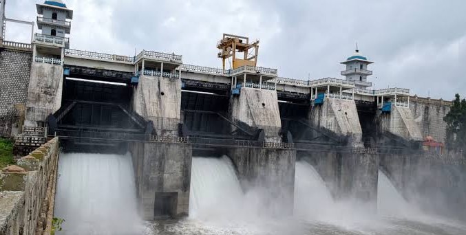 Fresh Blow to Drought Hit Karnataka CWRC Orders Release of 3 000 Cusecs of Cauvery crisis Water to Tamil Nadu