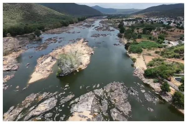 Cauvery Water Crisis Escalates Panel Directs Karnataka to Release 3 000 Cusecs Daily to Tamil Nadu