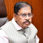 Ballari Drought Ground Visit DCM Parameshwar Directs Banks to Defer Farmer Loan Collection