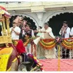 Elephant Prashanth Carries 750kg Golden Howdah Towards Bannimantapa in Majestic Dasara Parade