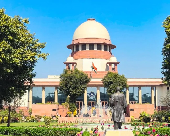 Supreme Court Questions Unprecedented Delhi Curbs Ahead of CJP Protest Urges Relief for Commuters