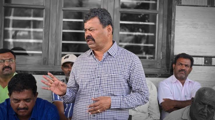Davanagere BJP War of Words MP Renukacharya Drops Secret Bombs in Heated Clash with MLA BP Harish