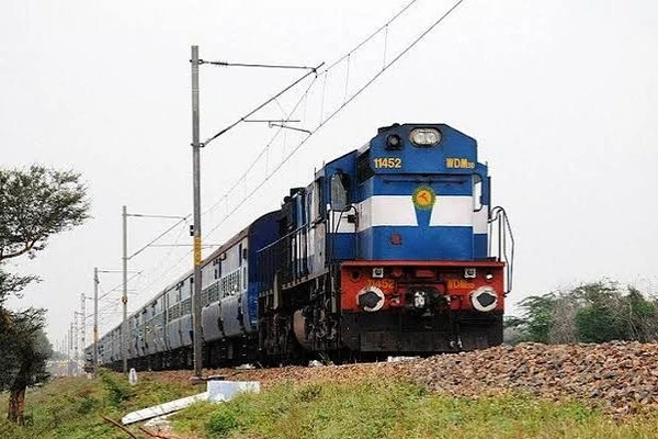 Good News for Devotees Special Express and MEMU Trains Announced for Hasanamba Jathre Indian Railway