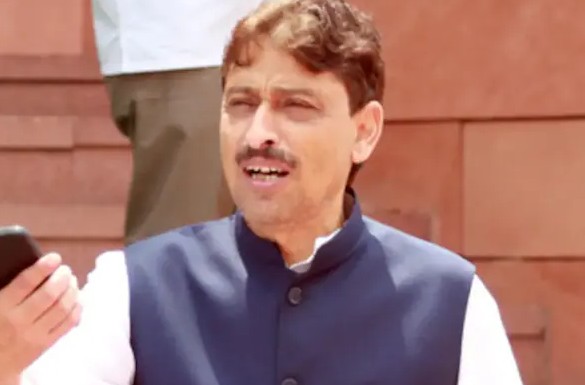 Jamia Millia Student Protest Escalates MPs Imran Masood and Mohibbullah Nadvi Detained by Delhi Police