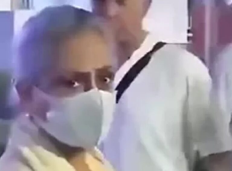 Jaya Bachchan: ಕ್ಯಾಮೆರಾ ಕಣ್ಣುಗಳ ಮುಂದೆ ಜಯಾ ಬಚ್ಚನ್ ಆಕ್ರೋಶ: ಪ್ಯಾಪ್ಸ್ ಕಟು ಮಾತುಗಳಿಂದ ಬಾಲಿವುಡ್‌ನಲ್ಲಿ ಹೊಸ ವಿವಾದ!