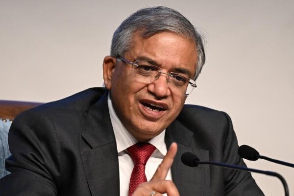 Internal Rift at Poll Body Reports Claim 2 ECs Objected 14 Times to CEC Gyanesh Kumar Orders